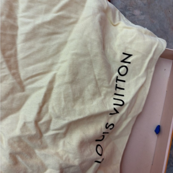 Louis Vuitton Blue Paris Notebook - Picture 8 of 14